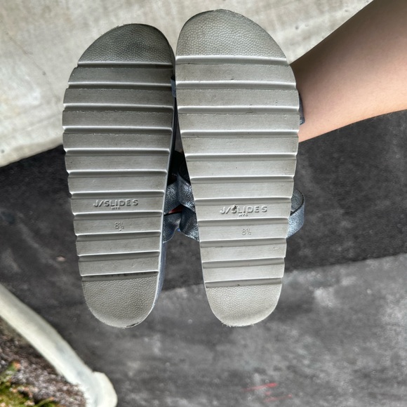 J. Slides Sandals- good condition! - Picture 2 of 2